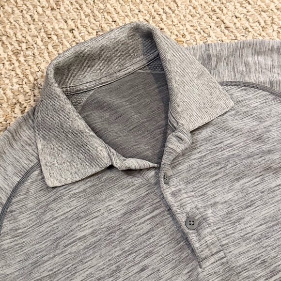 LIKE NEW Lululemon Men’s Metal Vent 2.0 Polo Athletic Shirt - Picture 3 of 5